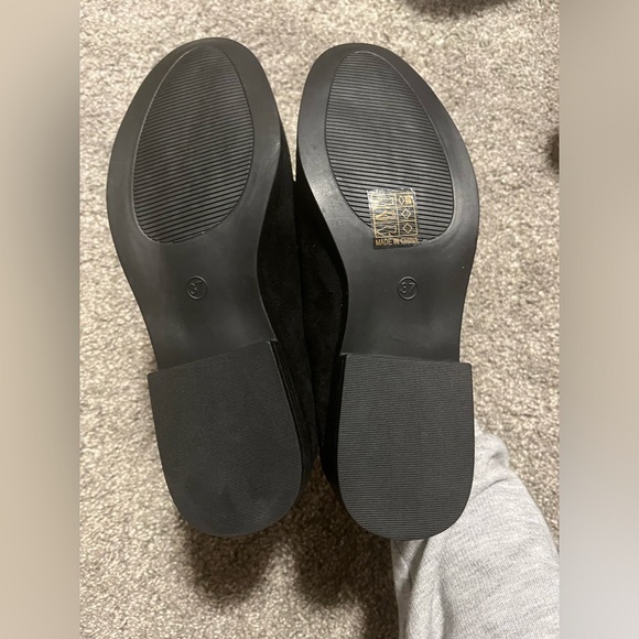 Black loafers - Picture 2 of 4